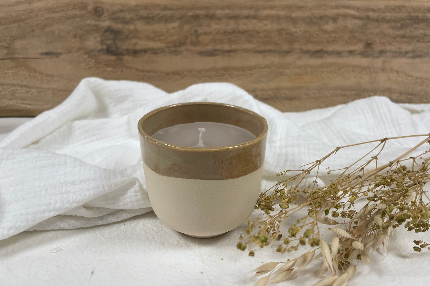 Kaars in keramiek potje